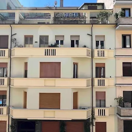 Tarra Place * Milano
